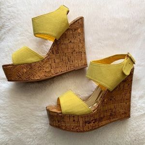 Yellow Cork Wedges, sz 7